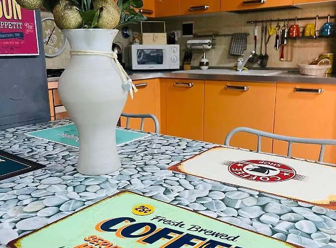 Elly House Apartment *